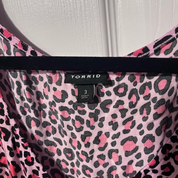 Torrid women’s size 3x Soft-Stretch Challis Tank Leopard Print Sleeveless Top - Picture 4 of 10